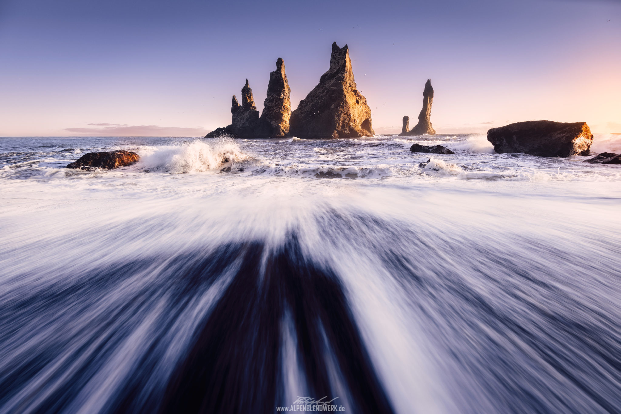 Black Beach, Island, Vik