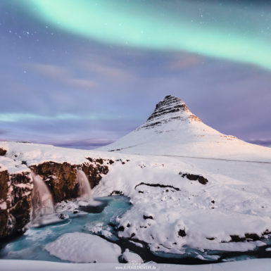 Iceland Kirkjufell Aurora